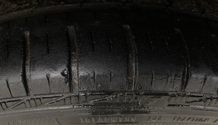 2017 Maruti Celerio ZXI AMT, Petrol, Automatic, 41,463 km, Right Rear Tyre Tread