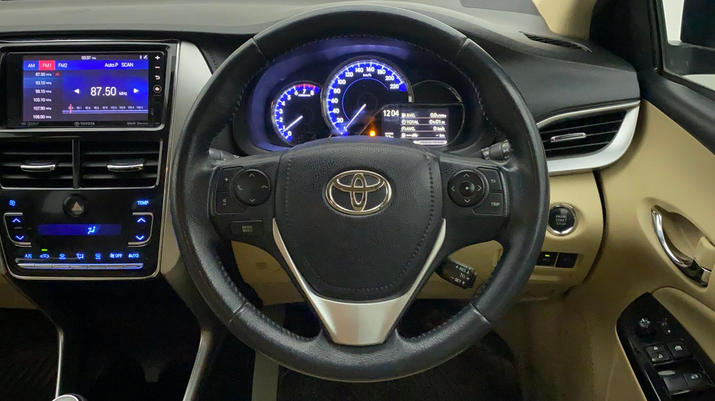 2018 Toyota YARIS VX MT, Petrol, Manual, 30,509 km, Steering Wheel Close Up