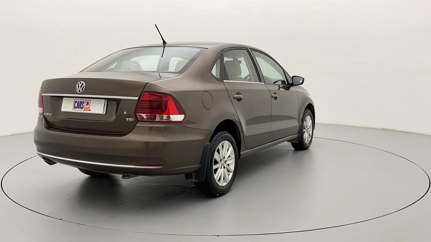2016 Volkswagen Vento HIGHLINE PETROL AT, Petrol, Automatic, 61,590 km, Right Back Diagonal
