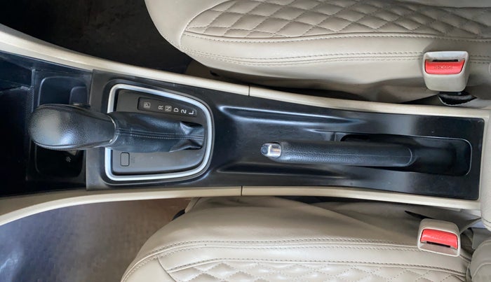 2018 Maruti Ciaz ALPHA  AT 1.5 SHVS PETROL, Petrol, Automatic, 55,077 km, Gear Lever