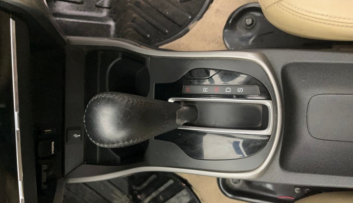 2017 Honda City 1.5L I-VTEC ZX CVT, Petrol, Automatic, 68,539 km, Gear Lever