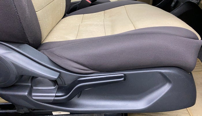 2019 Honda Amaze 1.2 SMT I VTEC, Petrol, Manual, 16,820 km, Driver Side Adjustment Panel