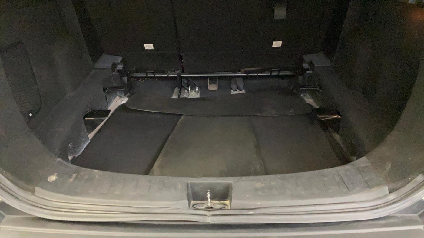 2020 Tata Harrier XZ PLUS 2.0L DUAL TONE, Diesel, Manual, 1,32,979 km, Boot Inside