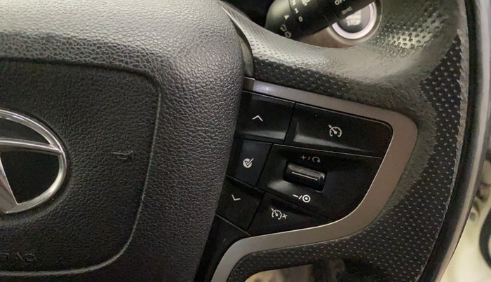 2020 Tata Harrier XZ PLUS 2.0L DUAL TONE, Diesel, Manual, 1,32,961 km, Adaptive Cruise Control