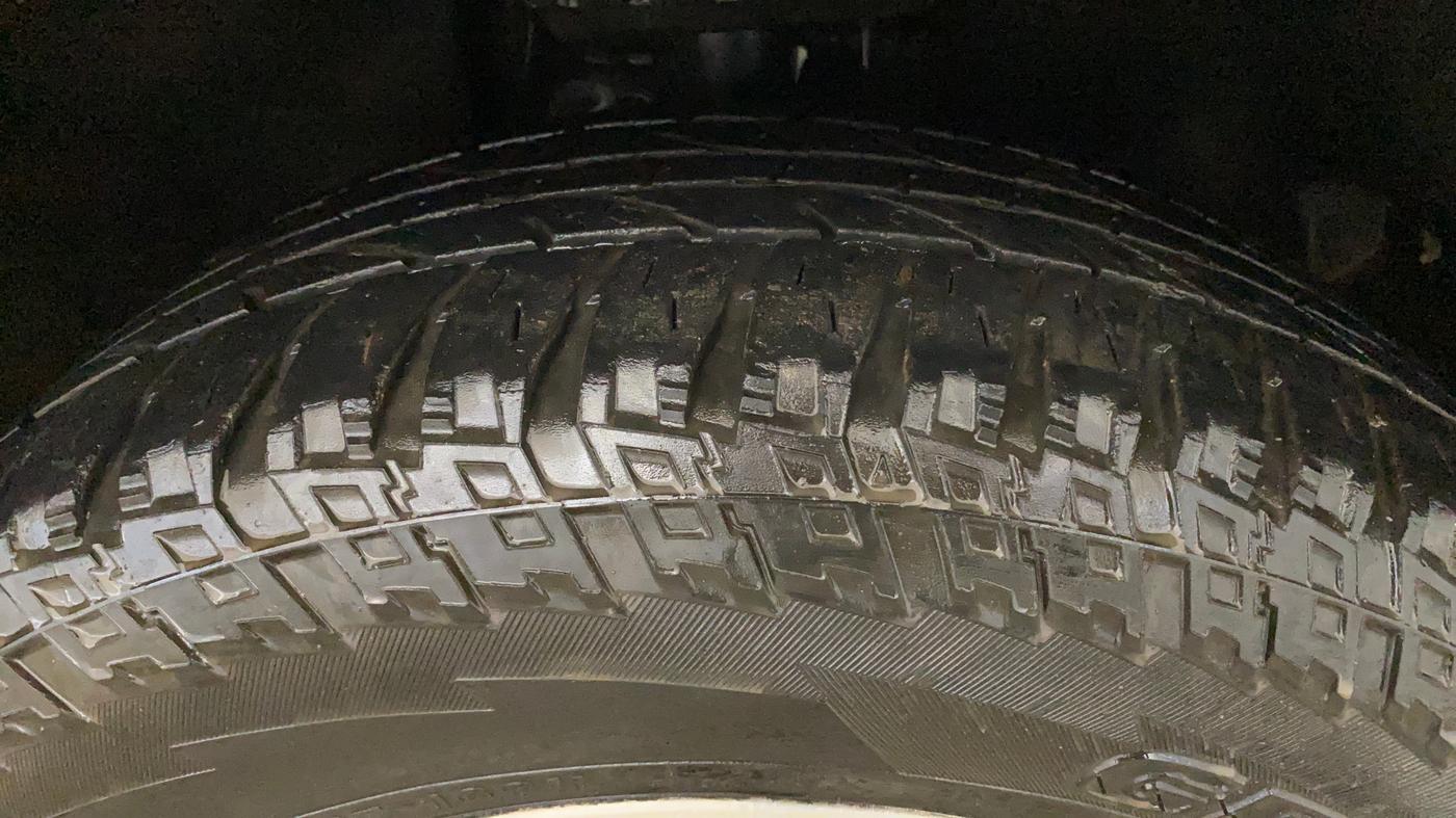 2020 Tata Harrier XZ PLUS 2.0L DUAL TONE, Diesel, Manual, 1,32,979 km, Right Front Tyre Tread