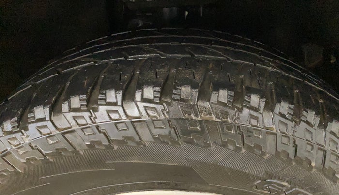 2020 Tata Harrier XZ PLUS 2.0L DUAL TONE, Diesel, Manual, 1,32,961 km, Right Front Tyre Tread