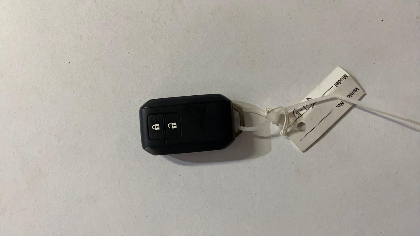 2022 Maruti Baleno ALPHA PETROL 1.2, Petrol, Manual, 79,496 km, Key Close Up