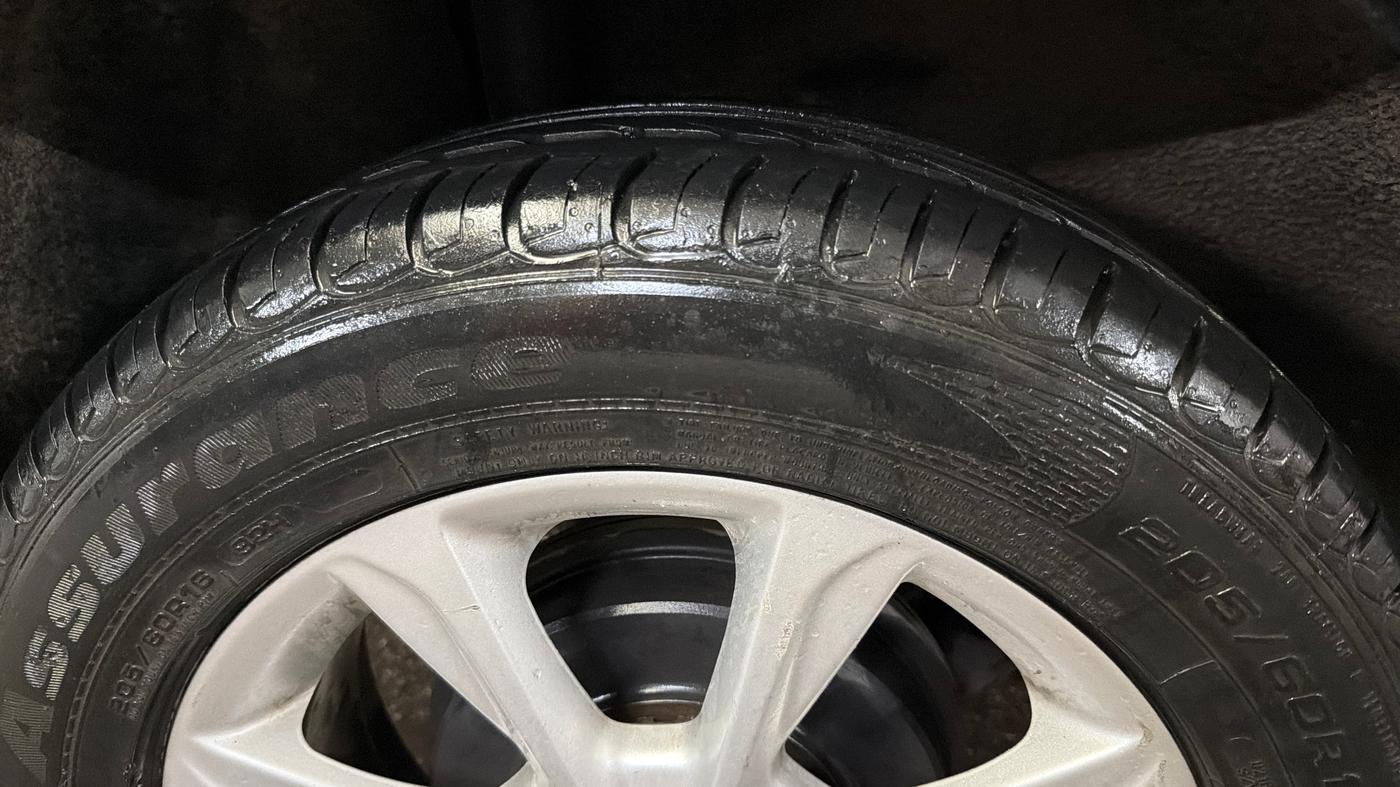2018 Ford Ecosport TITANIUM 1.5L PETROL, Petrol, Manual, 65,120 km, Right Rear Tyre Tread