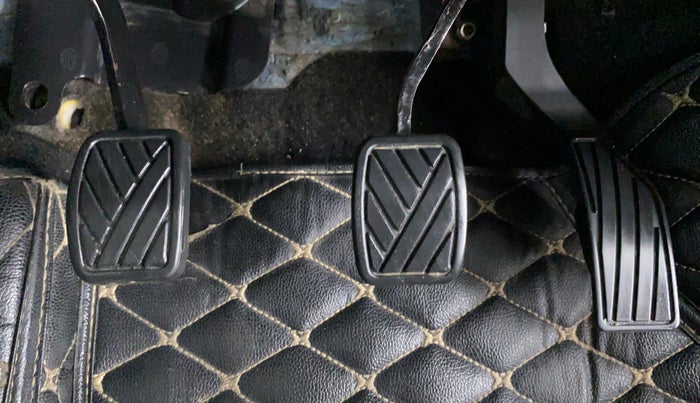 2018 Maruti Vitara Brezza VDI, Diesel, Manual, 45,097 km, Pedals
