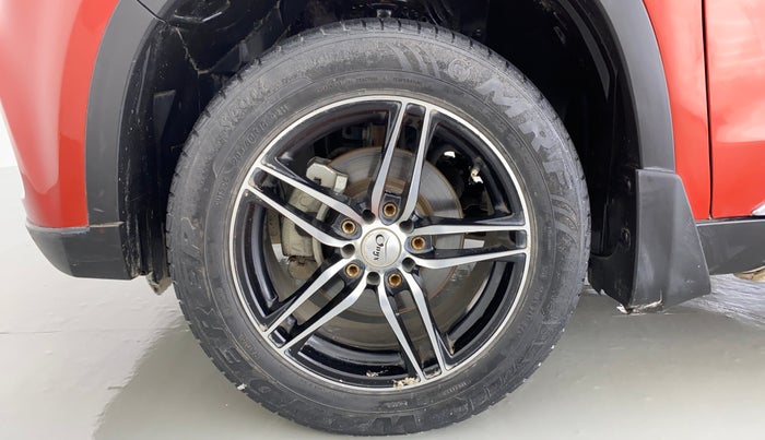 2018 Maruti Vitara Brezza VDI, Diesel, Manual, 45,097 km, Left Front Wheel