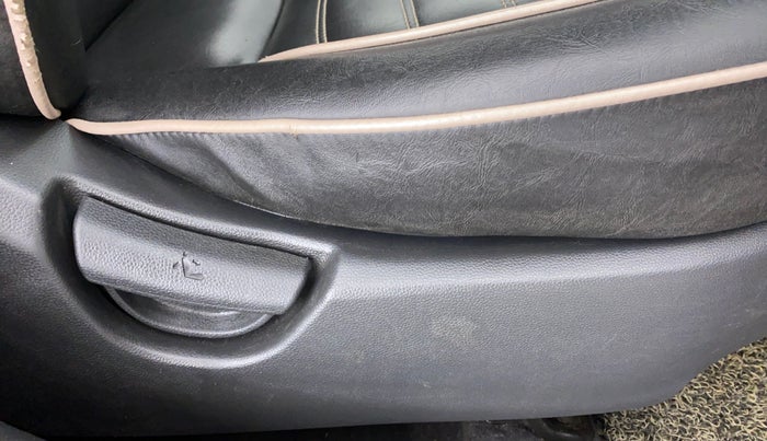 2019 Hyundai Grand i10 SPORTZ 1.2 KAPPA VTVT, Petrol, Manual, 39,746 km, Driver Side Adjustment Panel