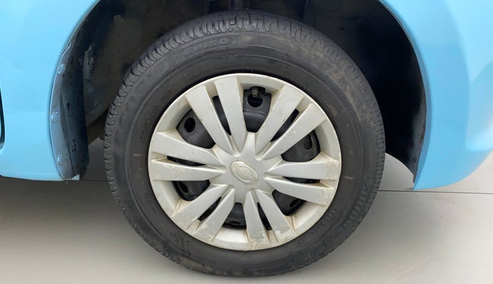 2014 Datsun Go T, Petrol, Manual, 39,399 km, Right Front Wheel