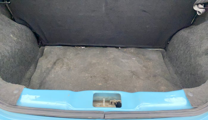 2014 Datsun Go T, Petrol, Manual, 39,399 km, Boot Inside