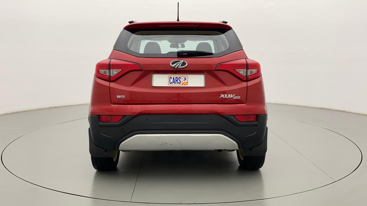2020 Mahindra XUV300 W8 1.2 PETROL, Petrol, Manual, 16,285 km, Back/Rear