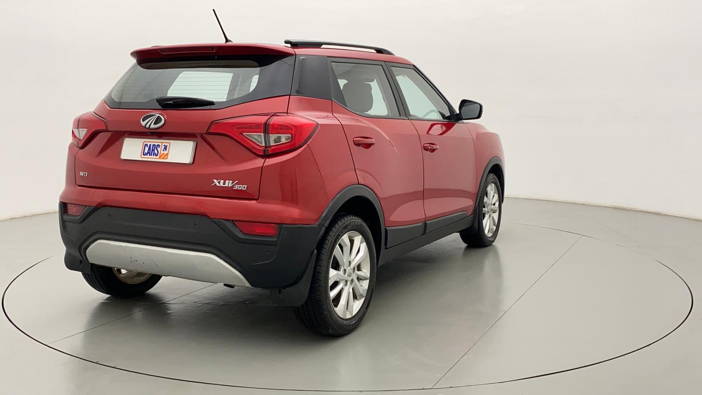 2020 Mahindra XUV300 W8 1.2 PETROL, Petrol, Manual, 16,285 km, Right Back Diagonal
