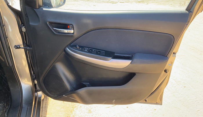 2021 Maruti Baleno ZETA PETROL 1.2, Petrol, Manual, 17,928 km, Driver Side Door Panels Control