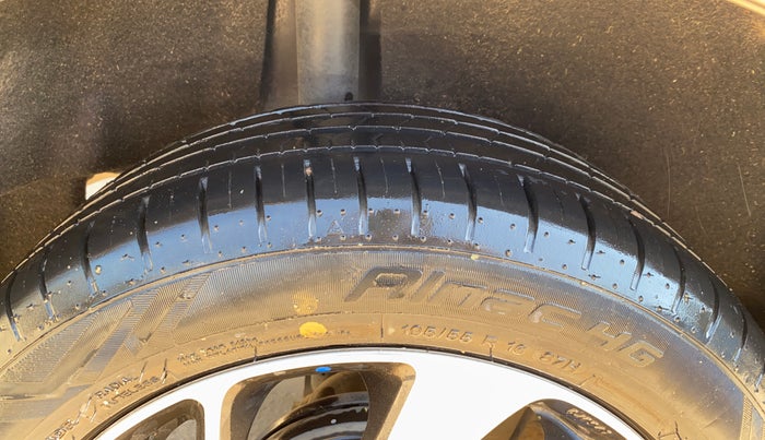 2021 Maruti Baleno ZETA PETROL 1.2, Petrol, Manual, 17,928 km, Right Rear Tyre Tread