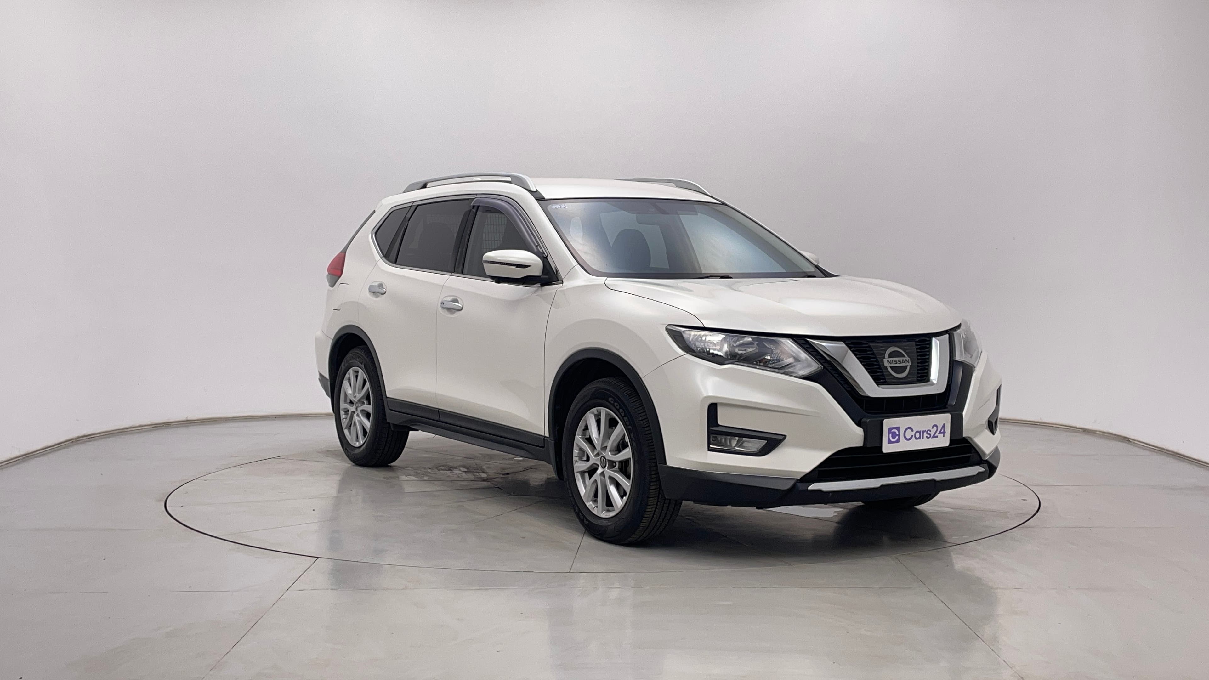 Nissan X-trail image