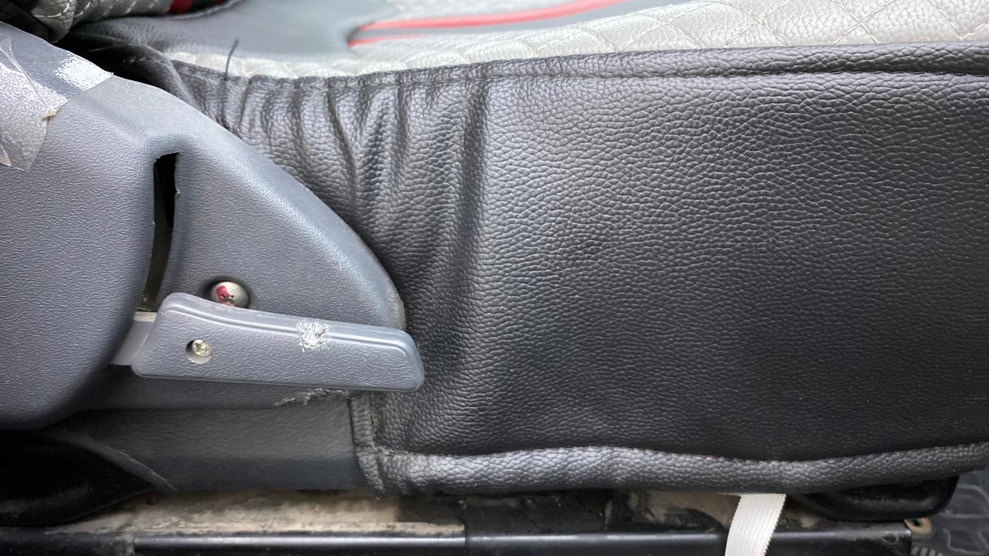 2017 Maruti Alto 800 LXI, Petrol, Manual, 49,061 km, Driver Side Adjustment Panel