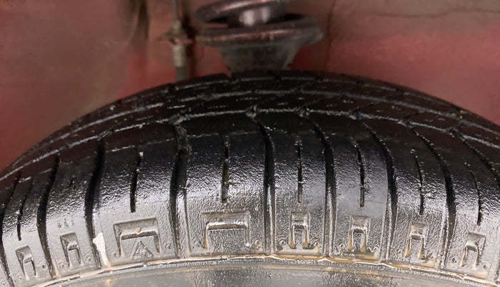 2017 Maruti Alto 800 LXI, Petrol, Manual, 49,061 km, Right Front Tyre Tread