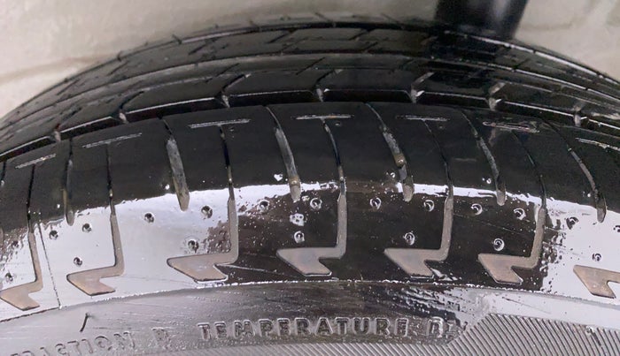 2021 Maruti Celerio ZXI D, Petrol, Manual, 2,133 km, Left Rear Tyre Tread