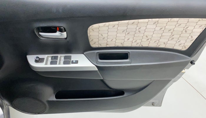 2013 Maruti Wagon R 1.0 VXI, Petrol, Manual, 18,998 km, Driver Side Door Panels Control