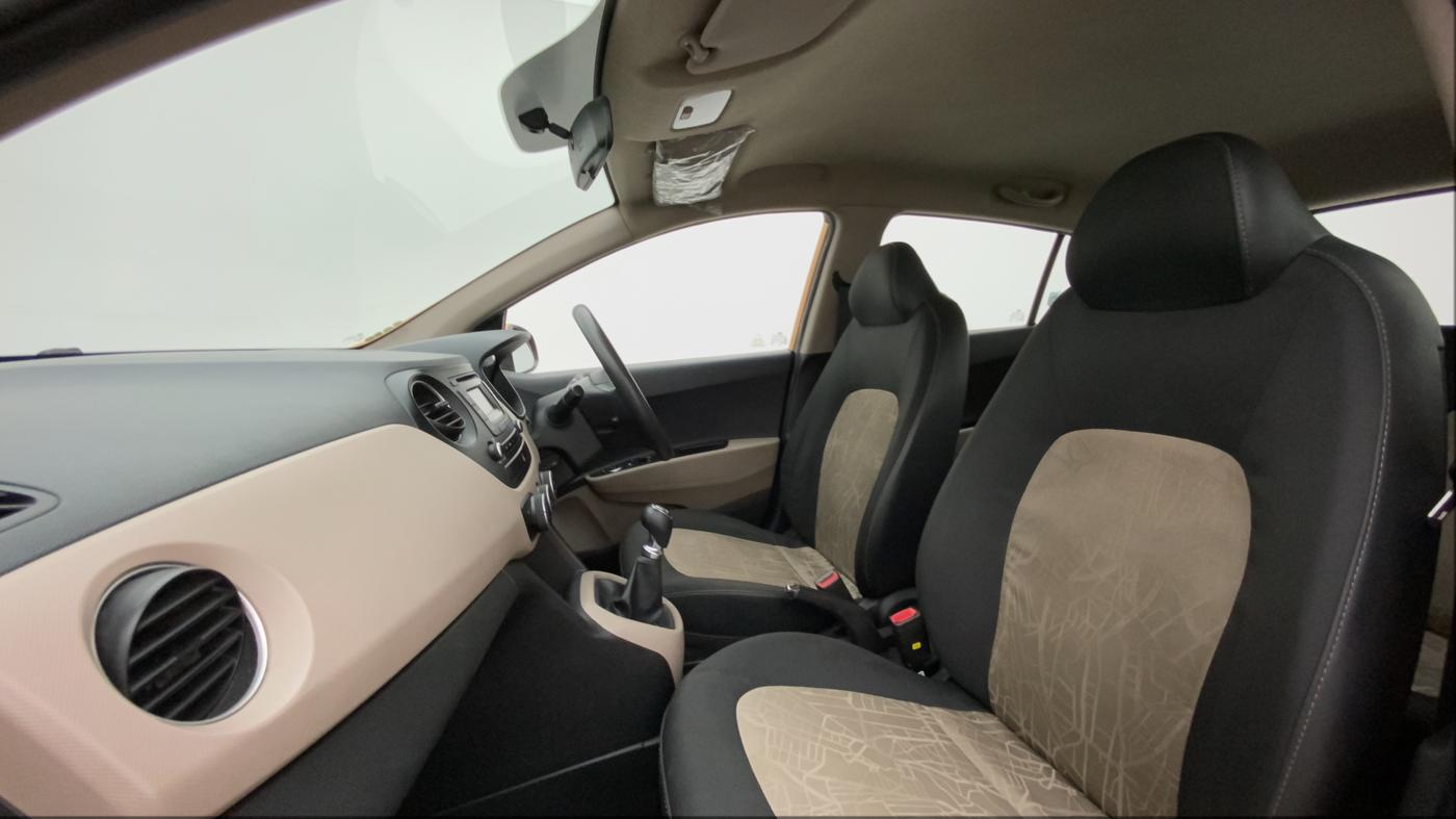 2014 Hyundai Grand i10 SPORTZ 1.2 KAPPA VTVT, Petrol, Manual, 78,804 km, Right Side Front Door Cabin