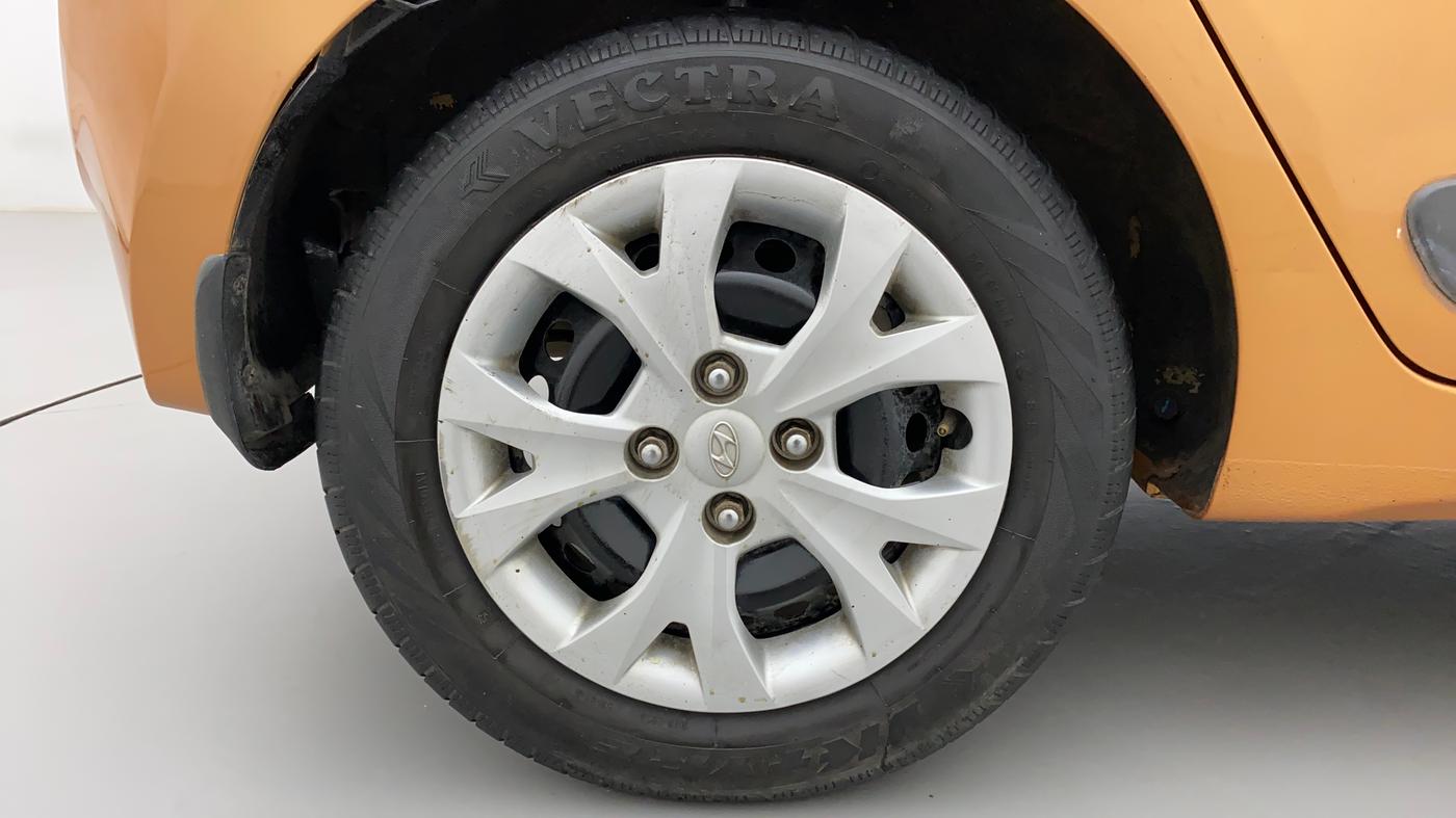 2014 Hyundai Grand i10 SPORTZ 1.2 KAPPA VTVT, Petrol, Manual, 78,804 km, Right Rear Wheel