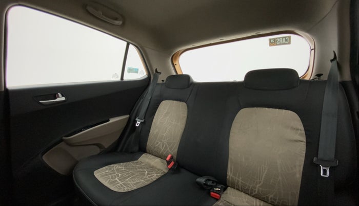 2014 Hyundai Grand i10 SPORTZ 1.2 KAPPA VTVT, Petrol, Manual, 78,804 km, Right Side Rear Door Cabin
