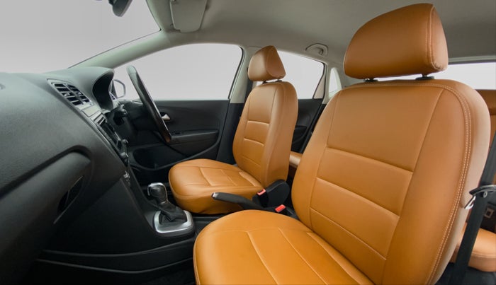 2017 Volkswagen Polo GT TSI 1.2 PETROL AT, Petrol, Automatic, 45,817 km, Right Side Front Door Cabin