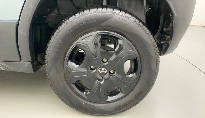 2022 Tata PUNCH ACCOMPLISHED AMT, Petrol, Automatic, 3,294 km, Left Rear Wheel