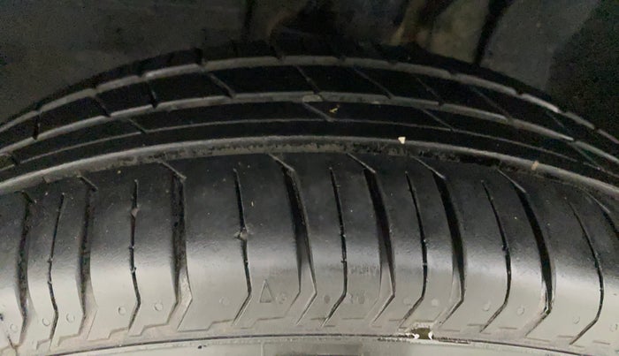 2022 Tata PUNCH ACCOMPLISHED AMT, Petrol, Automatic, 3,294 km, Left Front Tyre Tread