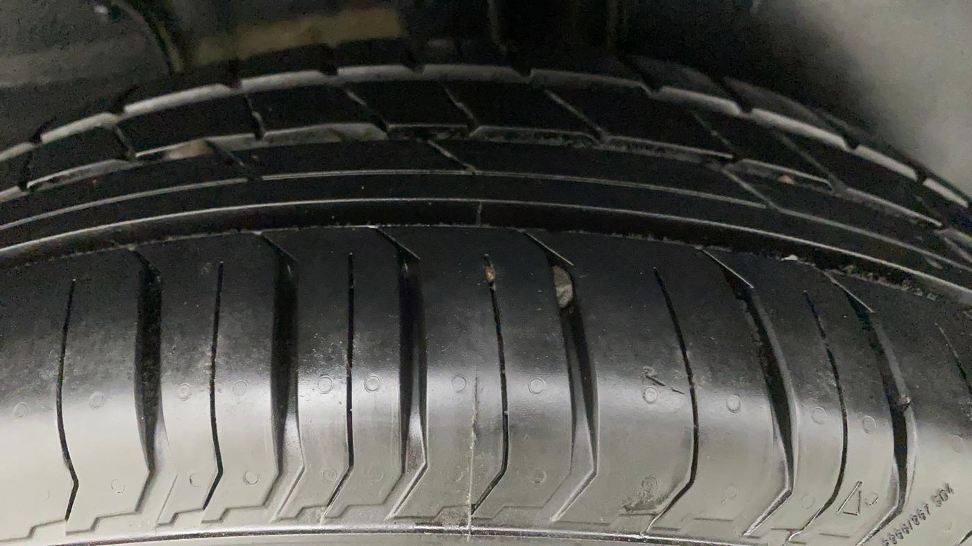 2022 Tata PUNCH ACCOMPLISHED AMT, Petrol, Automatic, 3,294 km, Left Rear Tyre Tread