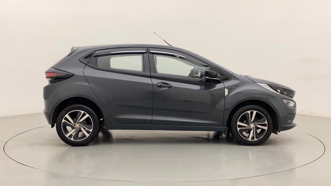 2020 Tata ALTROZ XZ PETROL, Petrol, Manual, 72,780 km, Right Side View