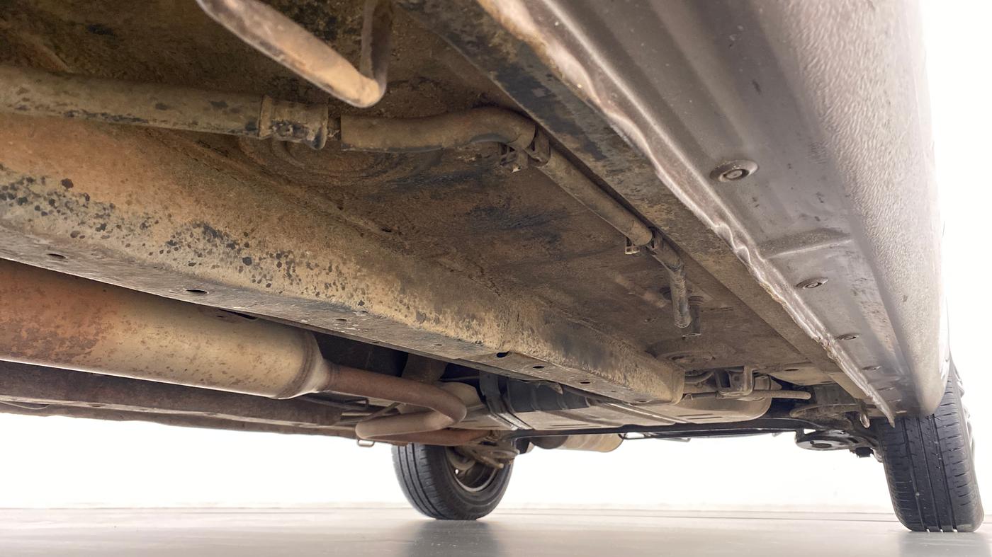 2013 Maruti Ertiga VXI, Petrol, Manual, 93,852 km, Right Side Underbody
