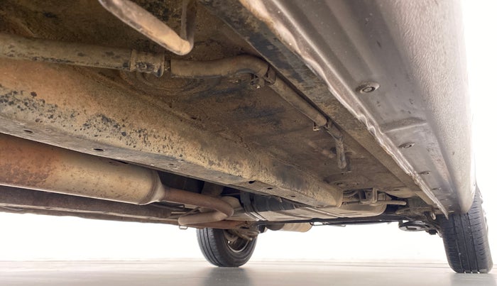 2013 Maruti Ertiga VXI, Petrol, Manual, 93,852 km, Right Side Underbody