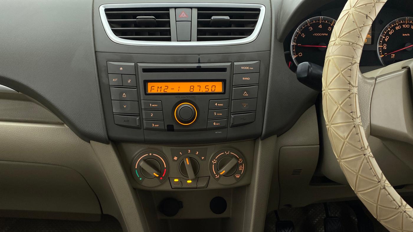 2013 Maruti Ertiga VXI, Petrol, Manual, 93,852 km, Air Conditioner