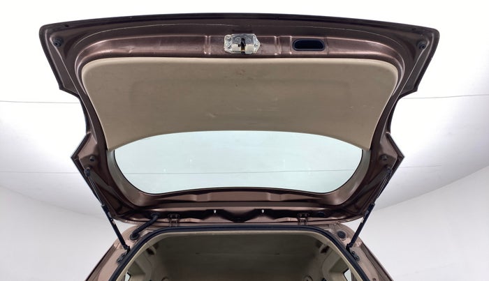 2013 Maruti Ertiga VXI, Petrol, Manual, 93,852 km, Boot Door Open