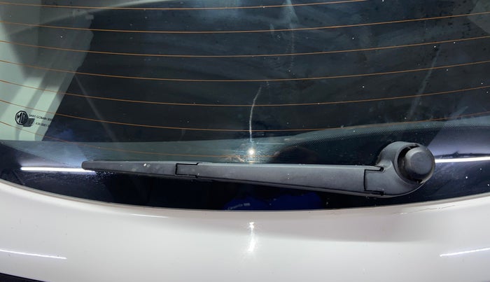 2024 MG ASTOR Sprint 1.5 MT (Ivory), Petrol, Manual, 7,166 km, Rear Wiper