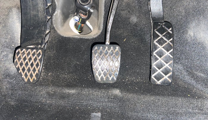 2024 MG ASTOR Sprint 1.5 MT (Ivory), Petrol, Manual, 7,166 km, Pedals