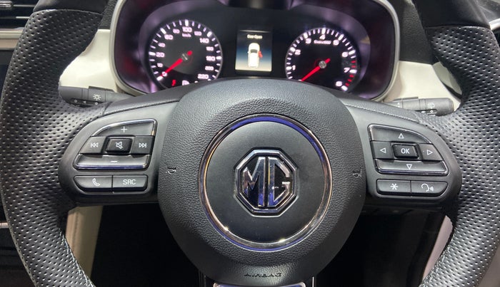 2024 MG ASTOR Sprint 1.5 MT (Ivory), Petrol, Manual, 7,166 km, Adaptive Cruise Control