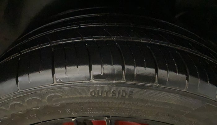 2018 Hyundai Creta E PLUS 1.6 PETROL, Petrol, Manual, 71,879 km, Left Rear Tyre Tread