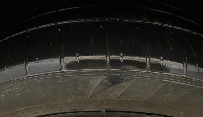 2018 Hyundai Creta E PLUS 1.6 PETROL, Petrol, Manual, 71,879 km, Left Front Tyre Tread