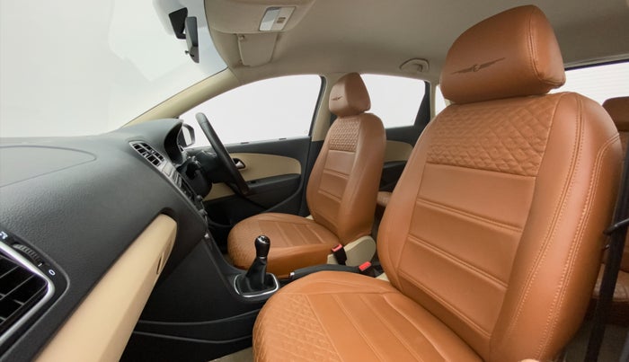 2015 Volkswagen Polo HIGHLINE1.2L PETROL, Petrol, Manual, 28,407 km, Right Side Front Door Cabin