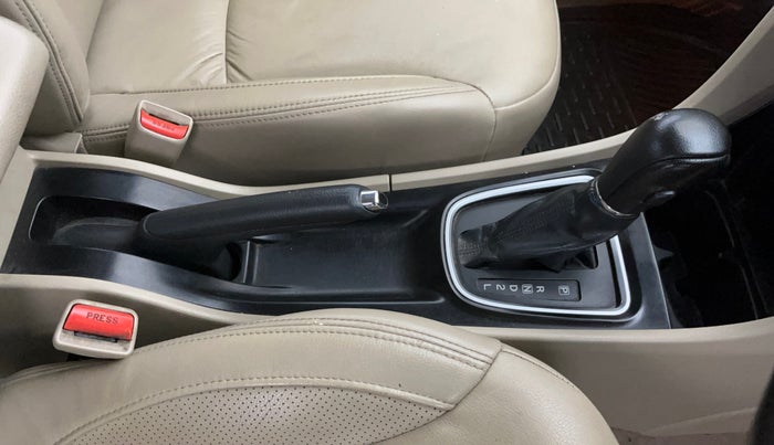 2020 Maruti Ciaz ALPHA  AT 1.5 SHVS PETROL, Petrol, Automatic, 84,279 km, Gear Lever