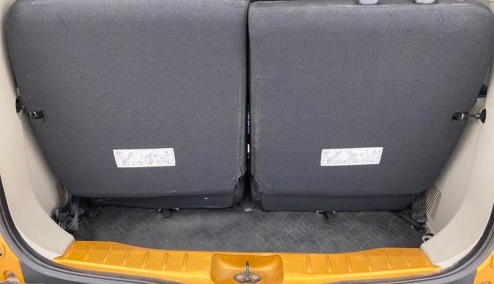 2020 Renault TRIBER 1.0 RXL PETROL, Petrol, Manual, 29,789 km, Boot Inside