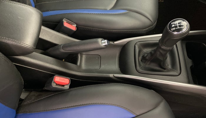 2022 Maruti Baleno ALPHA PETROL 1.2, Petrol, Manual, 24,086 km, Gear Lever