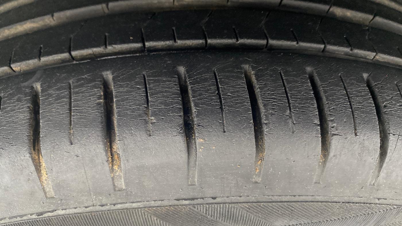 2022 Maruti Baleno ALPHA PETROL 1.2, Petrol, Manual, 24,108 km, Left Front Tyre Tread