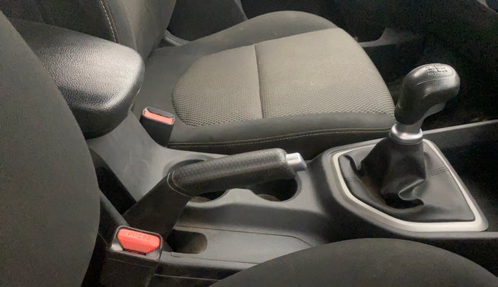 2017 Hyundai Creta E PLUS 1.6 PETROL, Petrol, Manual, 94,385 km, Gear Lever