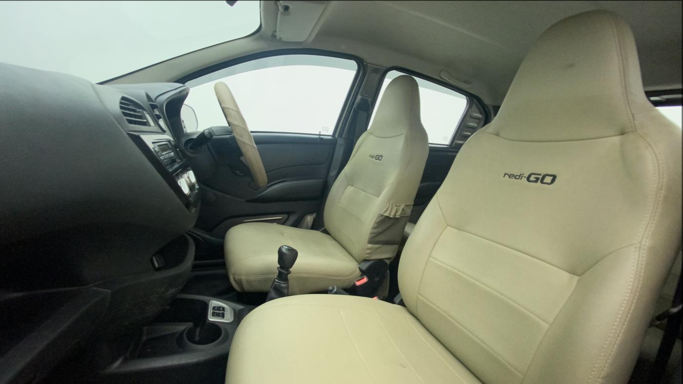 2018 Datsun Redi Go T (O), Petrol, Manual, 91,372 km, Right Side Front Door Cabin